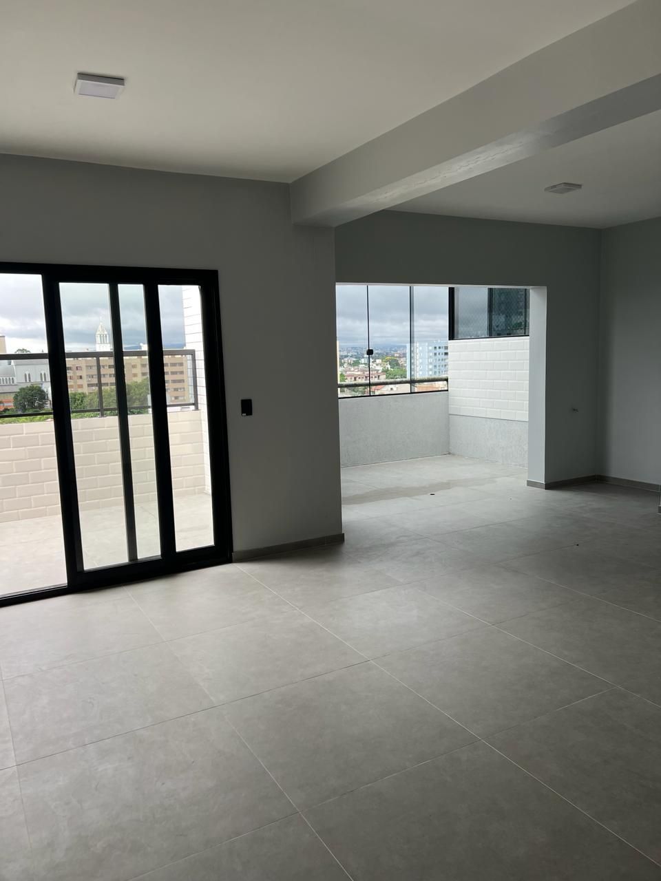 Apartamento cobertura novo, 3 dormitórios, 1 suíte, 2 vagas, Bairro Vila Cachoeirinha — foto 2