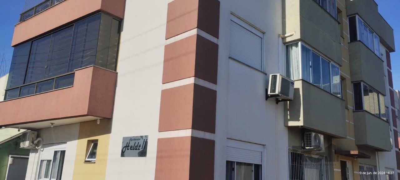 Apartamento mobiliado, 2 dormitórios, 1 vaga, Bairro Colinas — foto 2