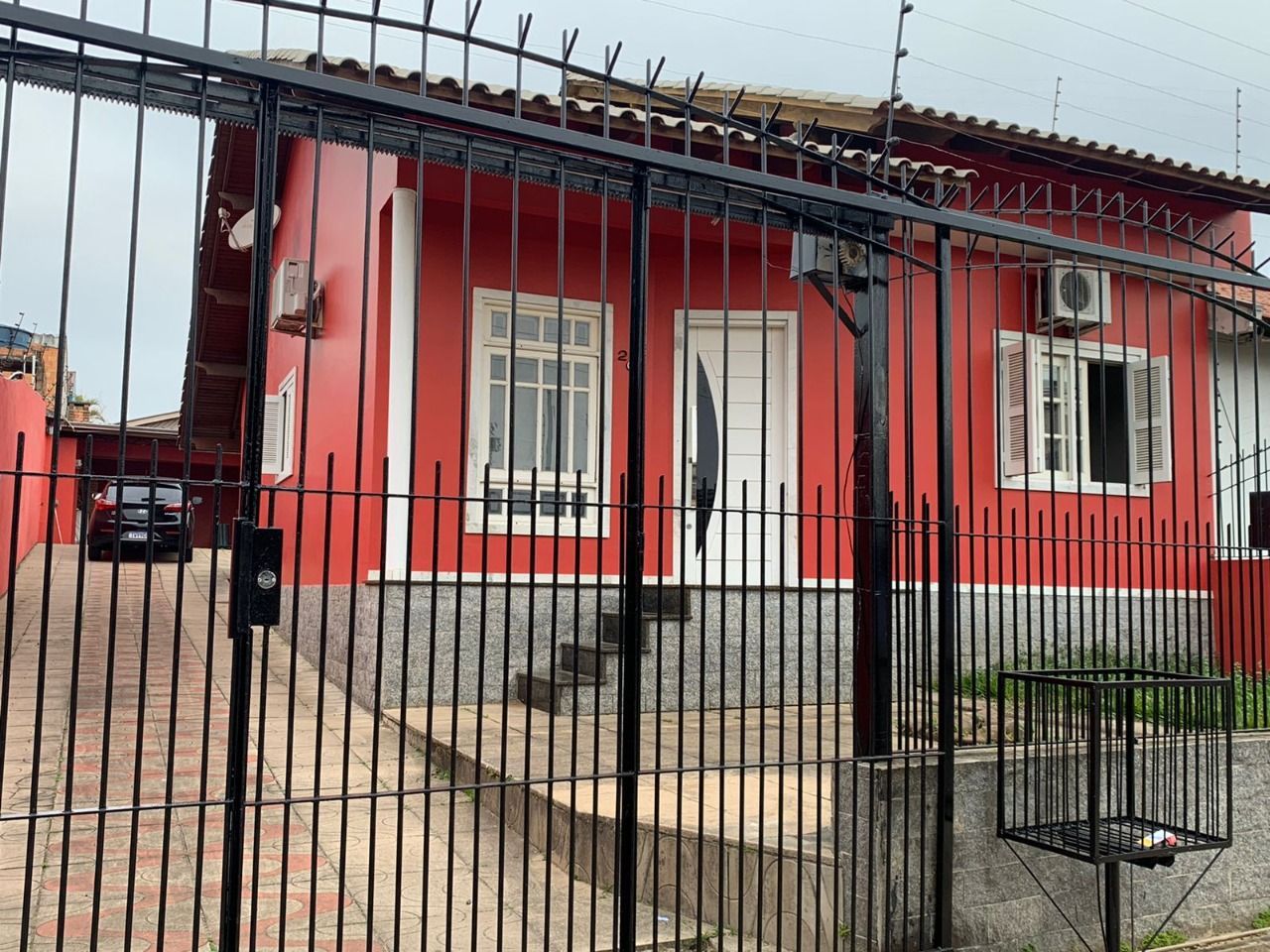 Casa para Venda - 90m², 3 dormitórios, sendo 1 suites, Vila Monte Carlo — foto 2