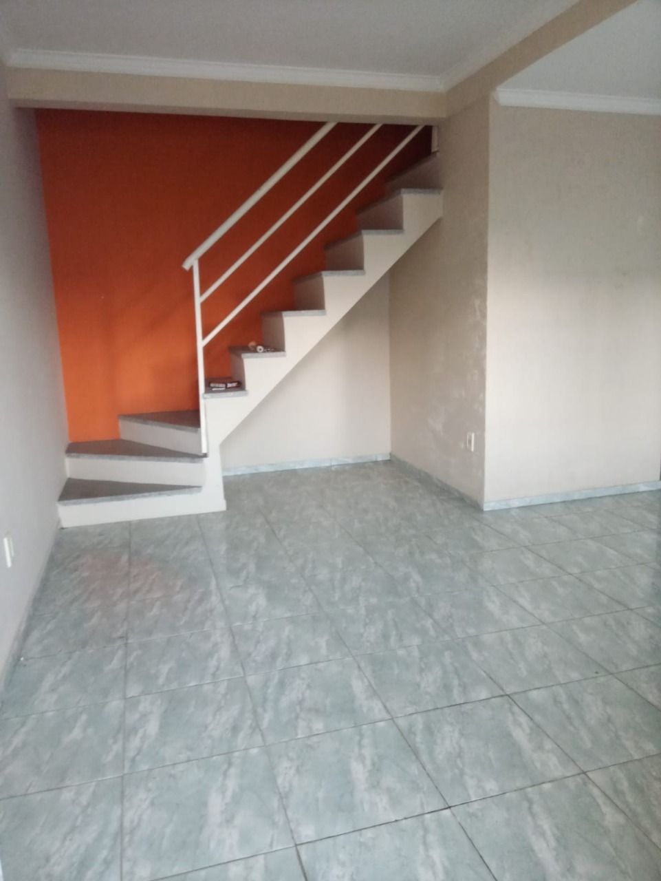 Sobrado para Venda - 60m², 2 dormitórios, Vila Monte Carlo — foto 4