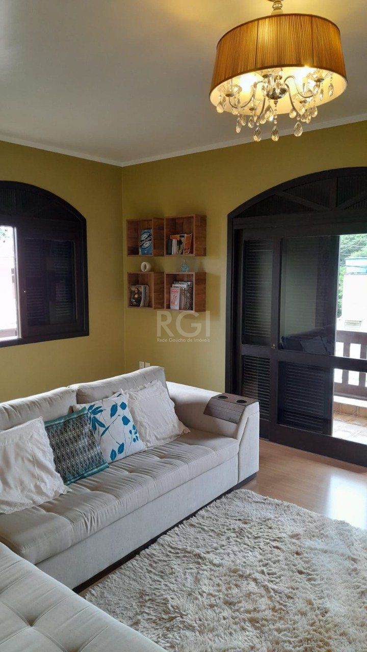 Casa à venda com 3 quartos, 282m² - Foto 4