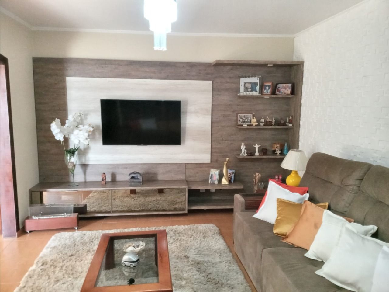 Sobrado para Venda - 270m², 3 dormitórios, sendo 3 suites, Vila Márcia — foto 2
