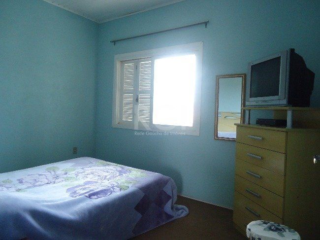 Casa 4 dormitórios, 3 vagas, Bairro Jardim do Bosque — foto 5