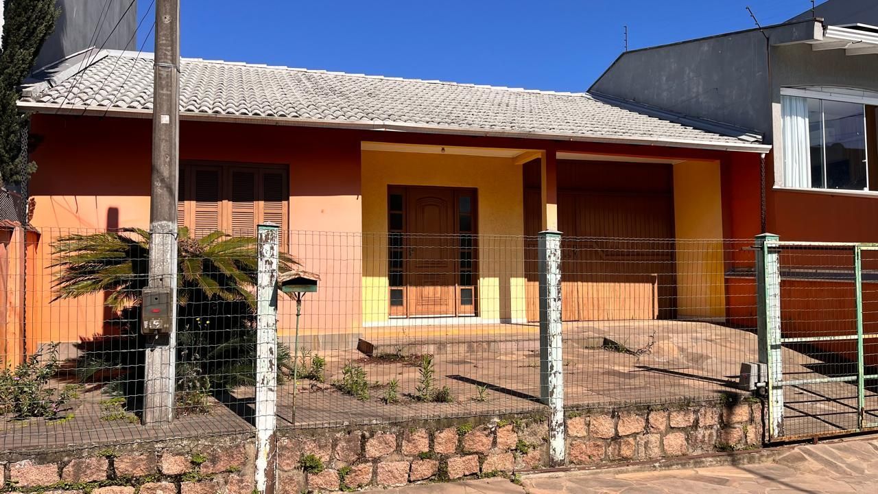 Casa 3 quartos à venda, 146m², Vila Silveira Martins - Cachoeirinha
