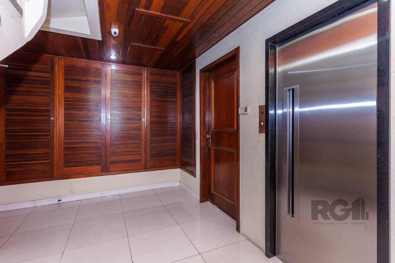 Apartamento à venda com 3 quartos, 125m² - Foto 7