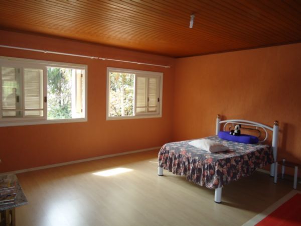Casa Sobrado 3 dorms, 2 suítes, vagas de garagem, Bairro Sítio Túnel Verde — foto 3