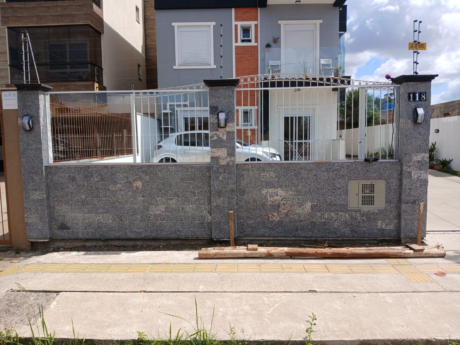 Apartamento 2 dormitórios, 1 vaga, Bairro Jardim América — foto 2