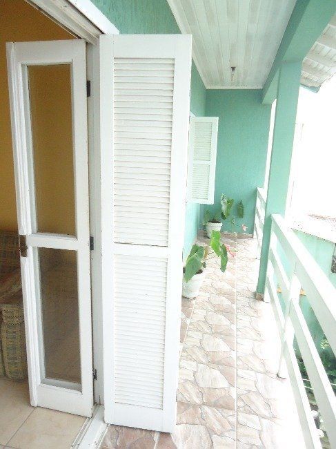 Casa 4 dormitórios, 3 vagas, Bairro Jardim do Bosque — foto 4
