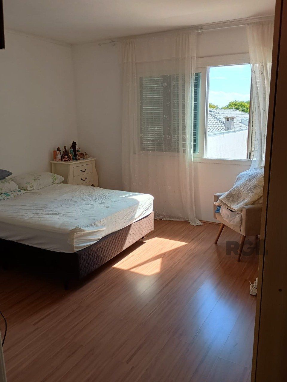 Apartamento à venda com 3 quartos, 137m² - Foto 9
