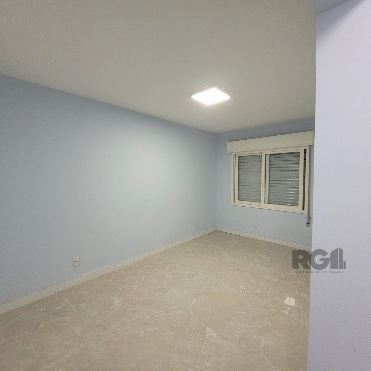 Apartamento térreo, 3 dorms, 1 suíte, vaga garagem, Bairro Eunice Nova — foto 4
