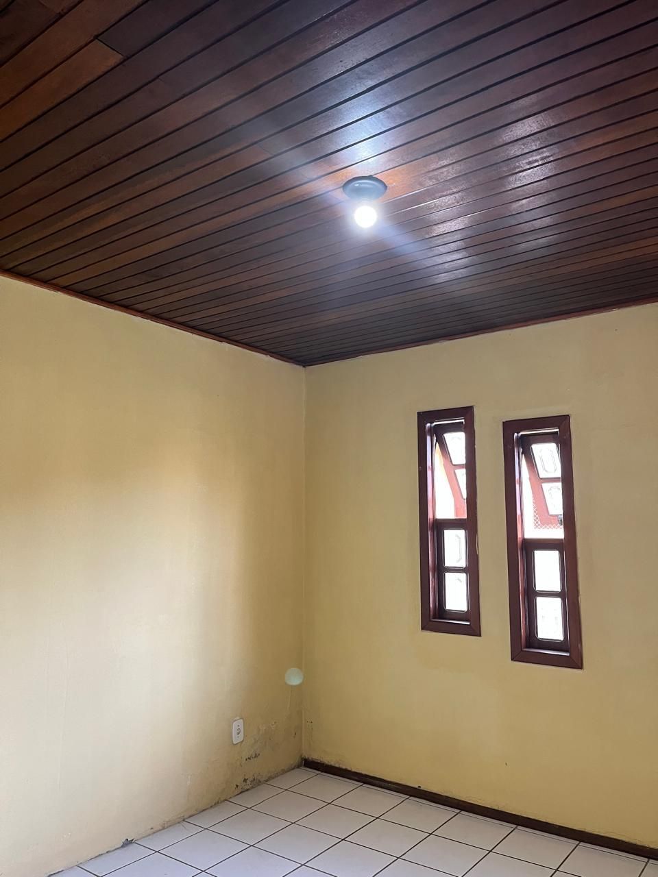 Casa em condomínio 1 dormitório, 1 vaga, Bairro Vila Cachoeirinha — foto 4