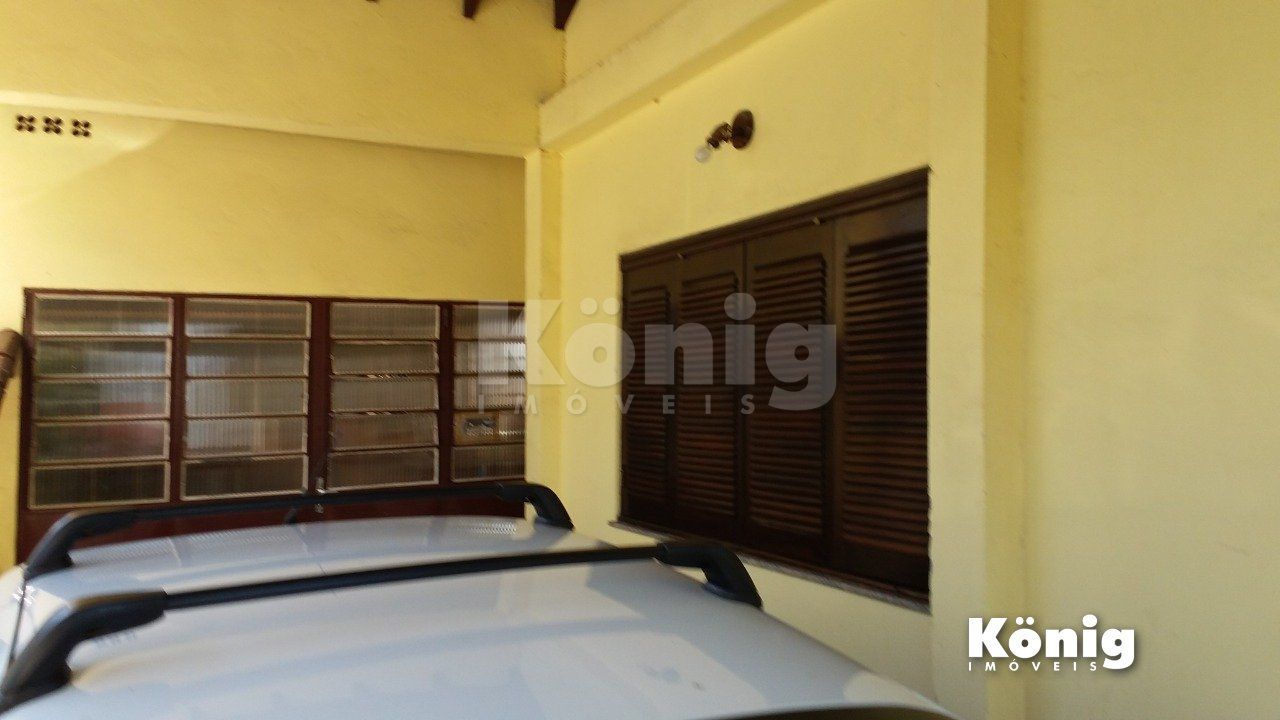 Casa para Venda - 510m², 4 dormitórios, sendo 2 suites, São Judas Tadeu — foto 2