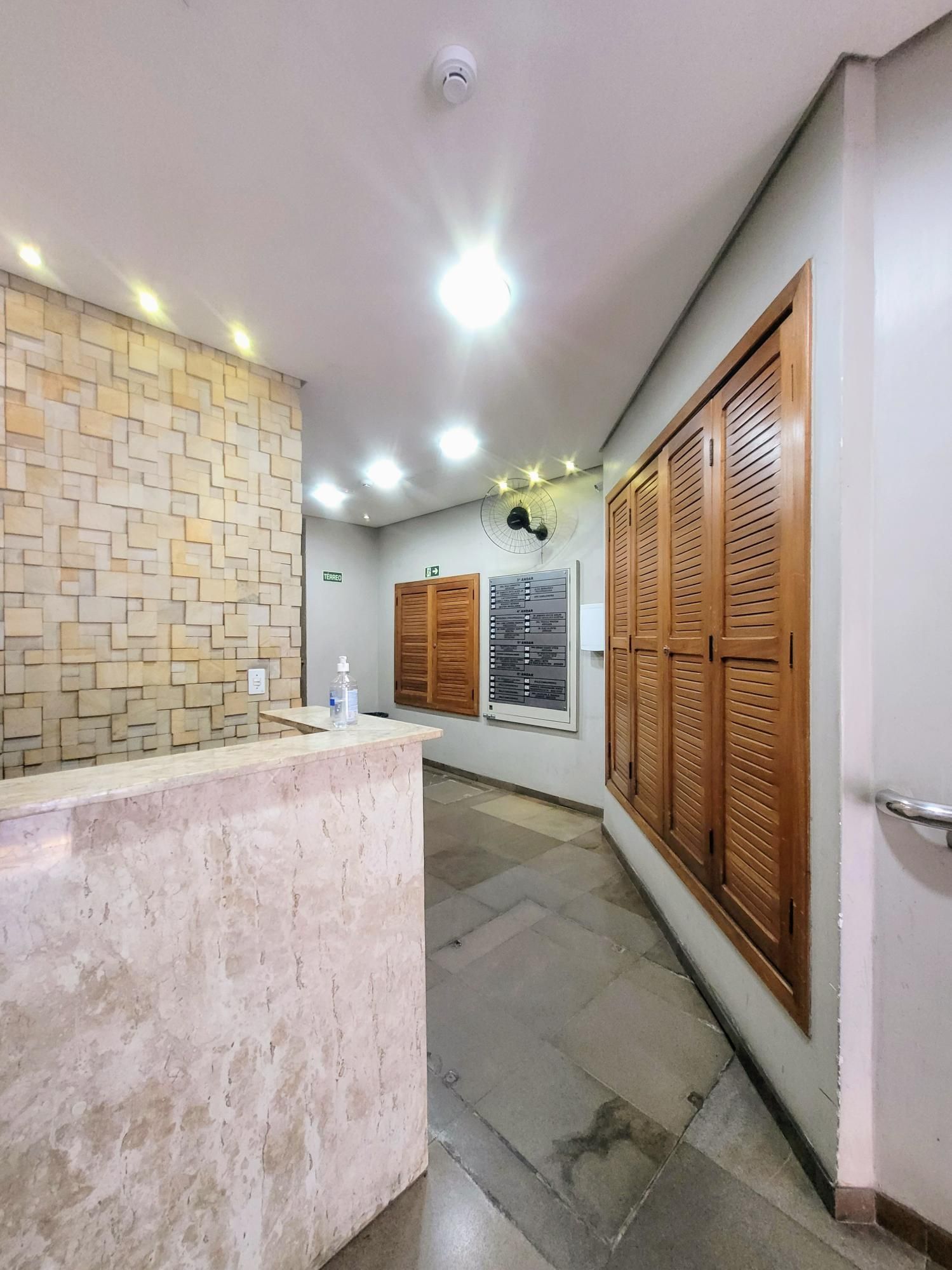Sala comercial, à venda, 249 m², Centro - Cachoeirinha — foto 2