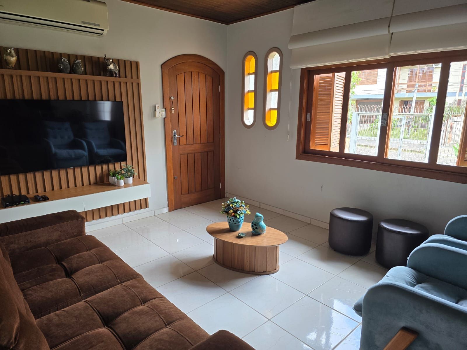 Casa 3 dormitórios, 2 vagas, Bairro Sarandi — foto 3