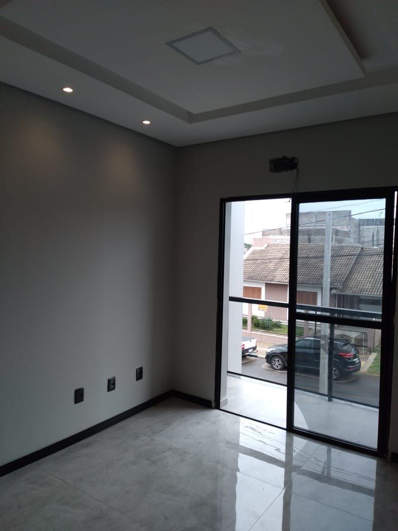 Casa sobrado 2 dormitórios, vaga de garagem, Bairro Nova Cachoeirinha — foto 4
