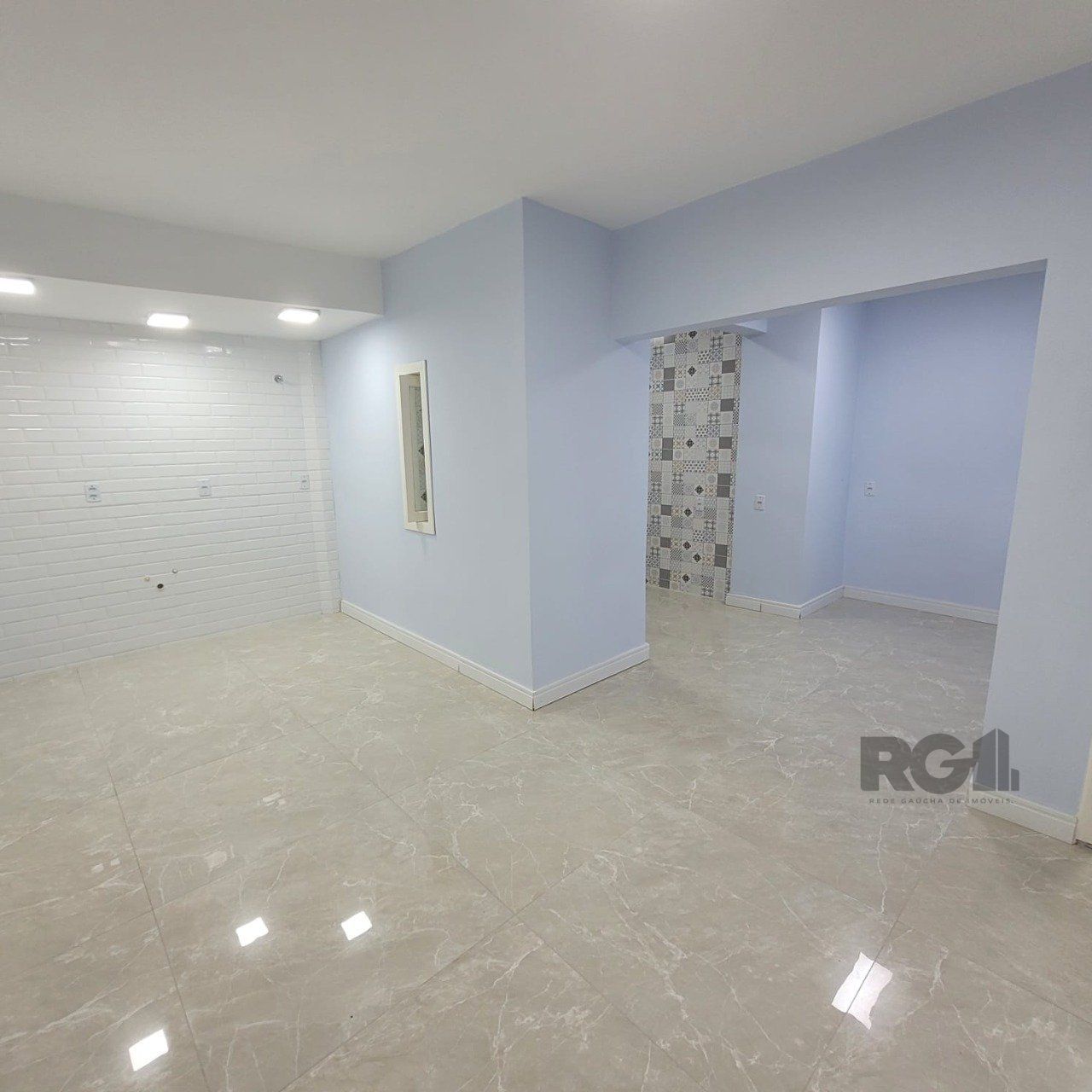 Apartamento térreo, 3 dorms, 1 suíte, vaga garagem, Bairro Eunice Nova — foto 2