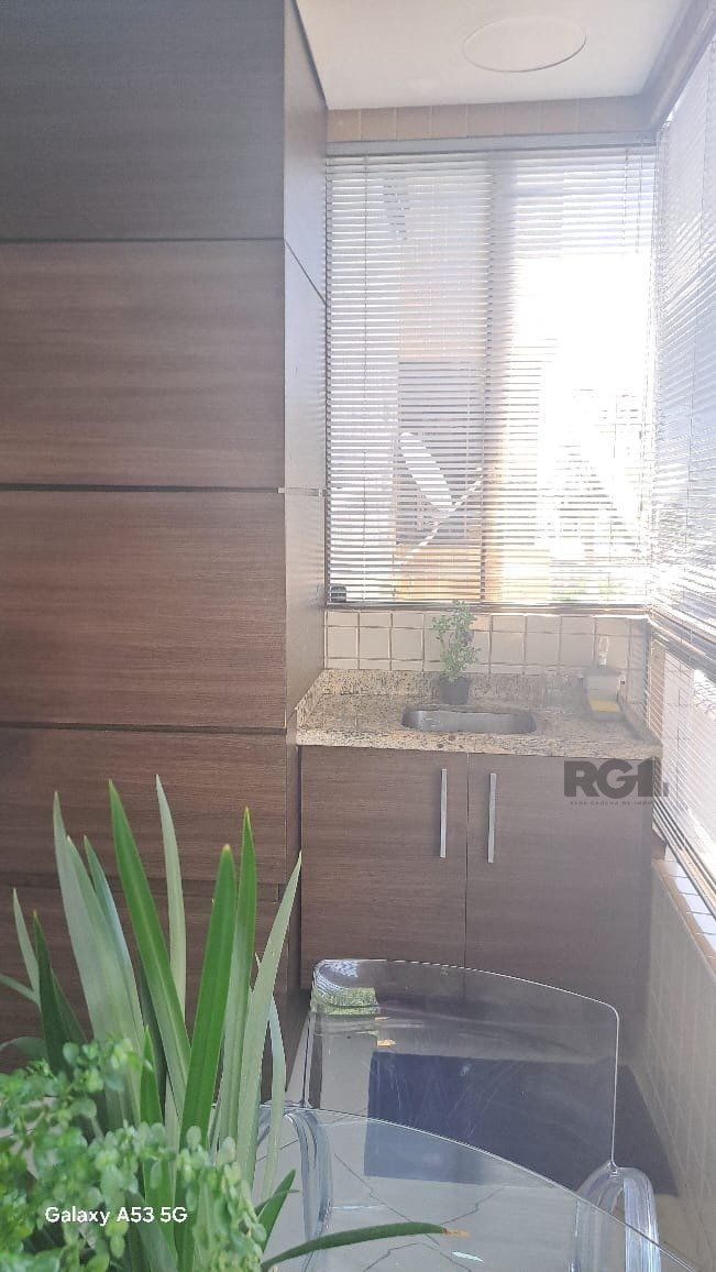 Apartamento à venda com 3 quartos, 101m² - Foto 7