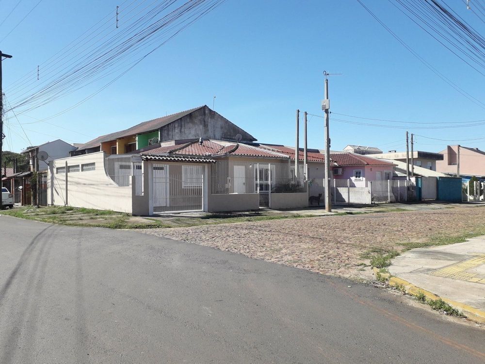 Casa 2 dormitórios, 2 vagas, Bairro Jardim do Bosque — foto 2
