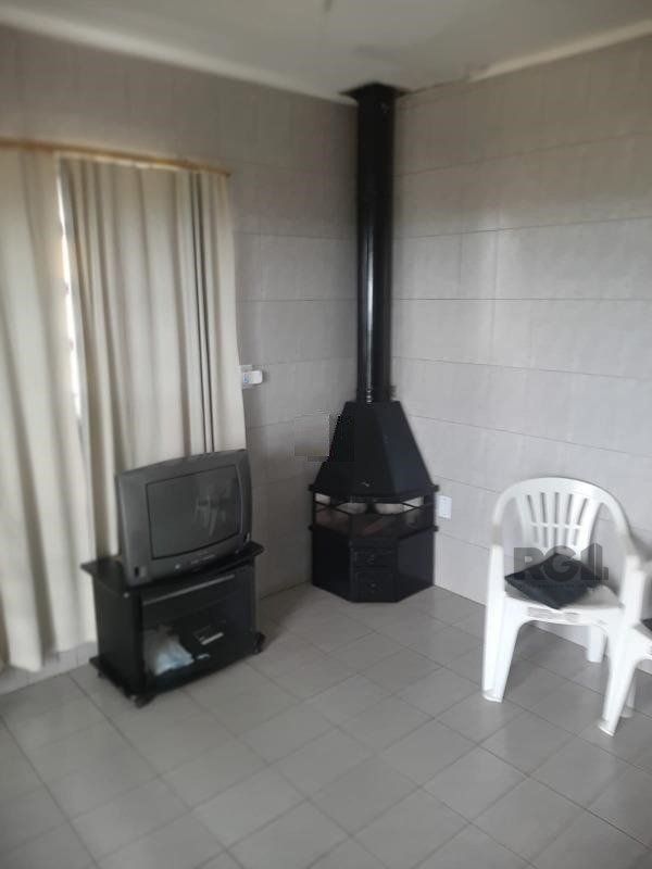 Casa à venda com 4 quartos, 220m² - Foto 6