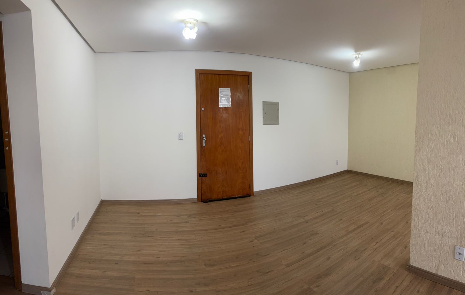 Apartamento 3 dorms, 1 suíte, 1 vaga, bairro Vila Cachoeirinha — foto 3