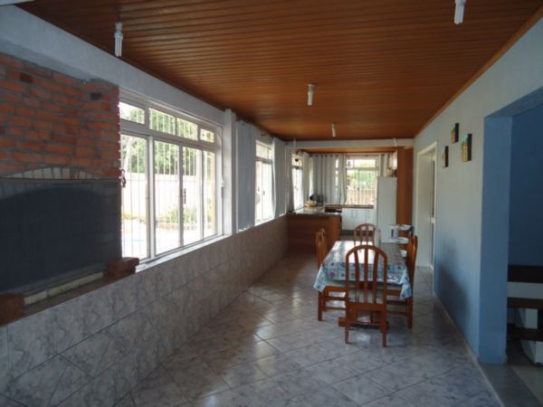 Casa Sobrado 3 dorms, 2 suítes, vagas de garagem, Bairro Sítio Túnel Verde — foto 4