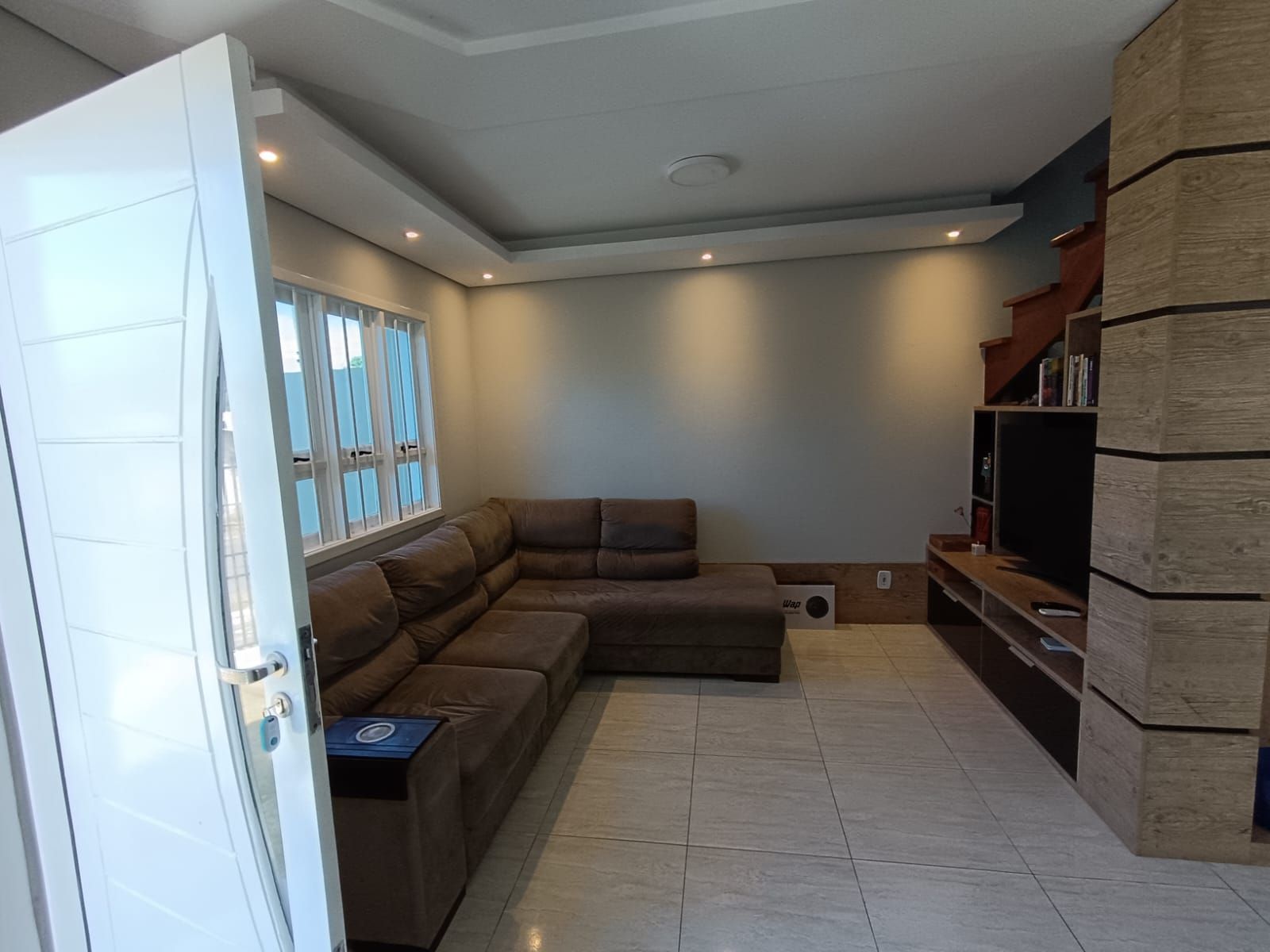 Casa 3 dormitórios, 1 suíte, 2 vagas, Bairro Vista Alegre — foto 5