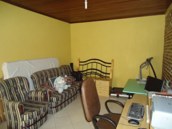 Casa Sobrado 3 dorms, 2 suítes, vagas de garagem, Bairro Sítio Túnel Verde