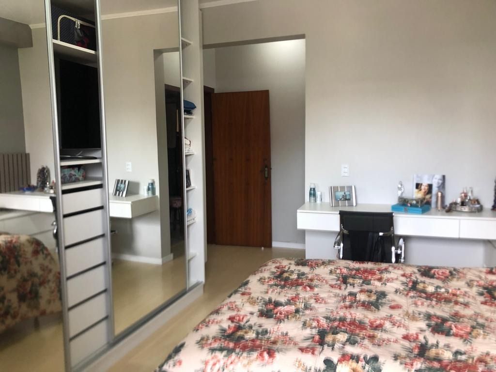 Apartamento à venda com 3 quartos, 130m² - Foto 7