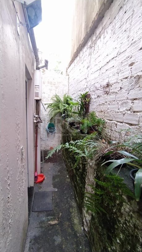 Casa à venda com 3 quartos, 121m² - Foto 18