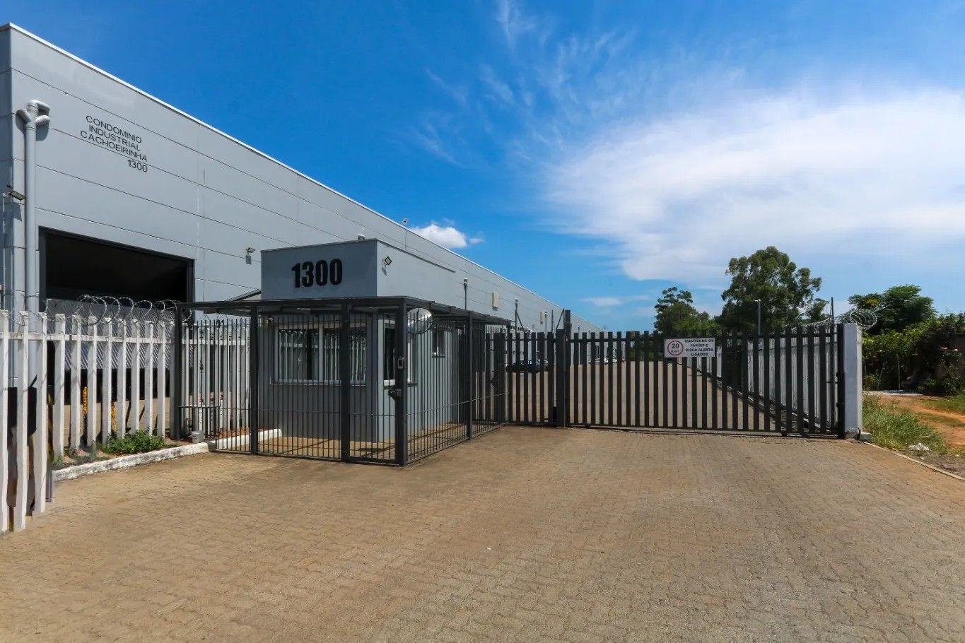 Pavilhão para alugar, 108834m², Distrito Industrial - Cachoeirinha — foto 2