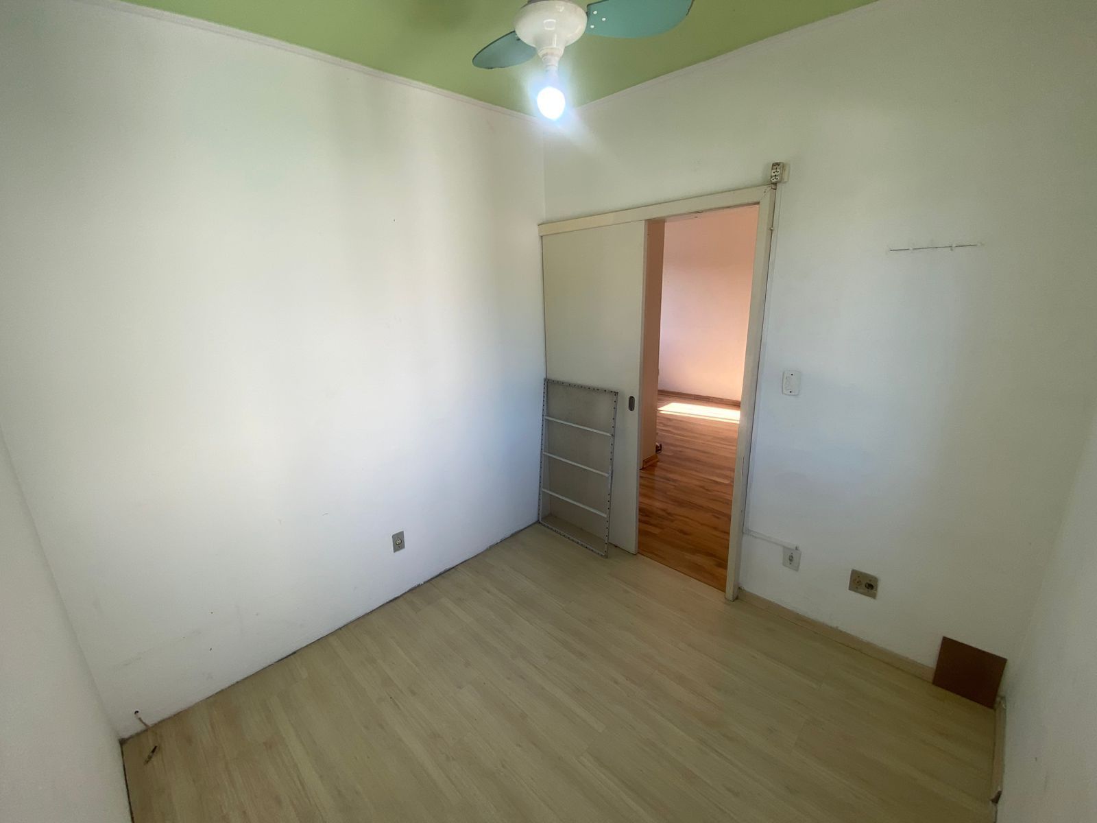 Apartamento à venda com 2 quartos, 61m² - Foto 20