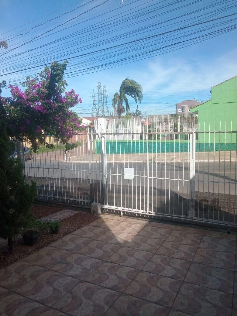 Casa sobrado 3 dormitórios, 1 suíte, vagas de garagem, Bairro Jd do Bosque — foto 3
