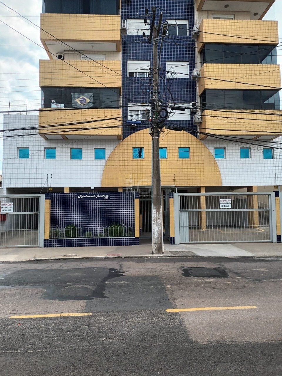 Apartamento semi mobiliado, 3 dorms, 2 suítes, 1 vaga, Bairro Jardim América — foto 2