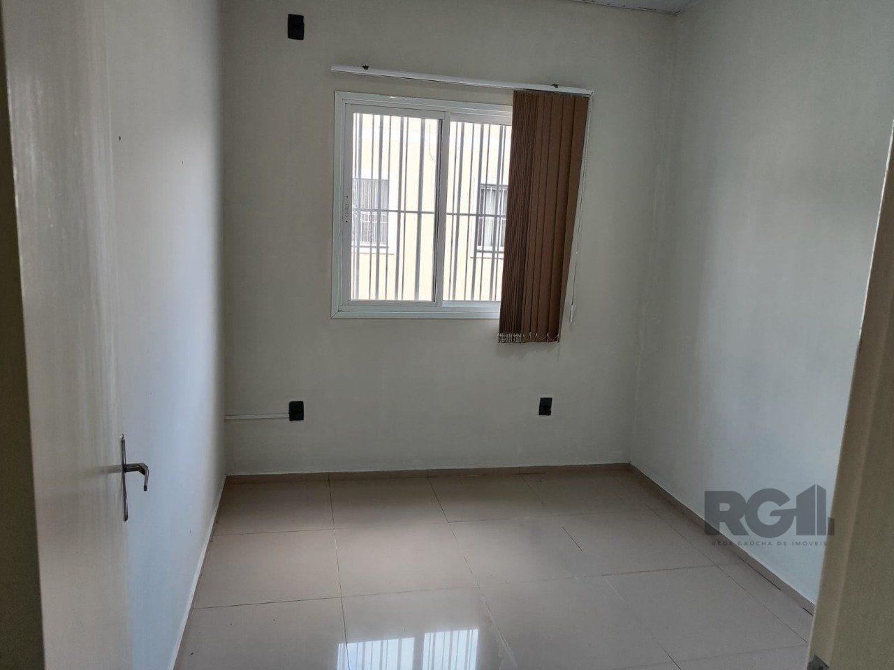 Casa em condomínio 2 dormitórios, vaga de garagem, Bairro Nova Cachoeirinha — foto 4