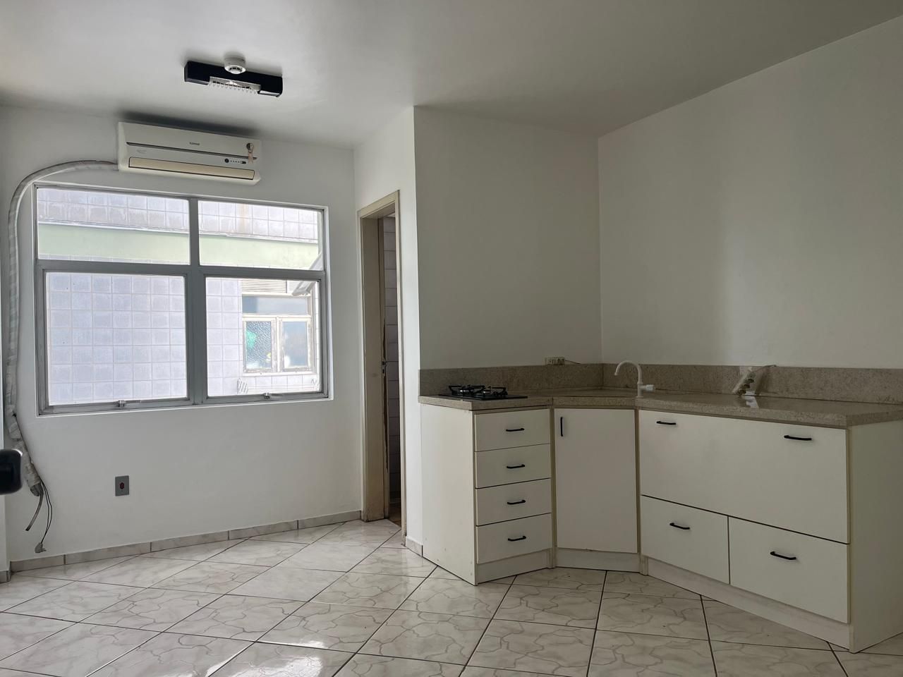 Sala Comercial 1 quartos para alugar, 19m², Vila Cachoeirinha - Cachoeirinha — foto 2