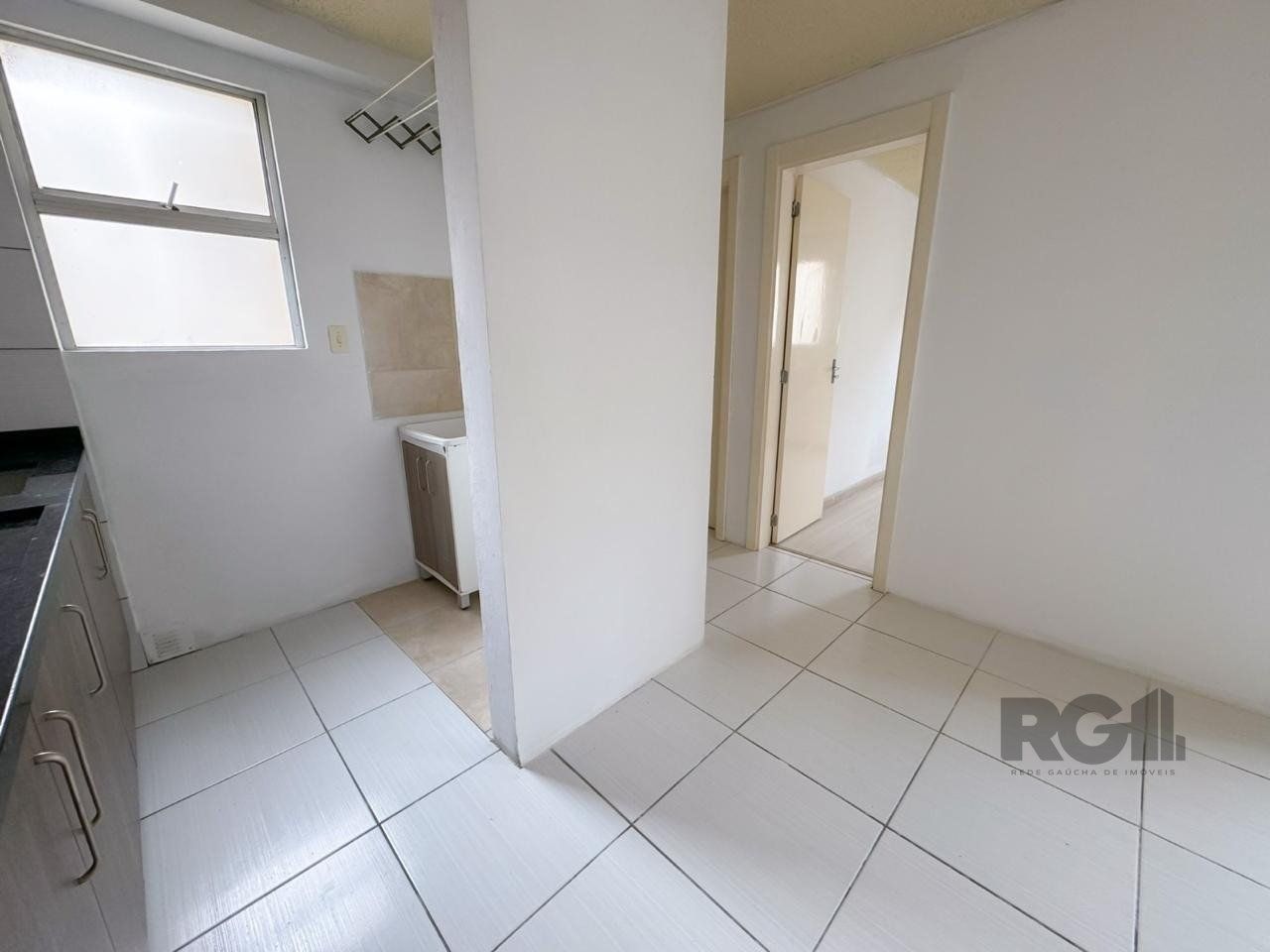 Apartamento à venda com 2 quartos, 44m² - Foto 17