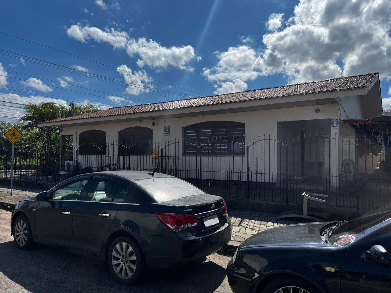 Casa à venda com 3 quartos, 120m² - Foto 3