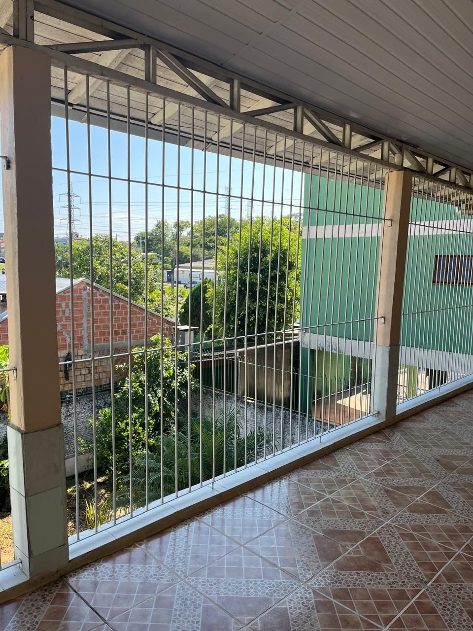 Casa sobrado 4 dormitórios, 1 suíte, vaga de garagem, Bairro Jardim do Bosque — foto 4