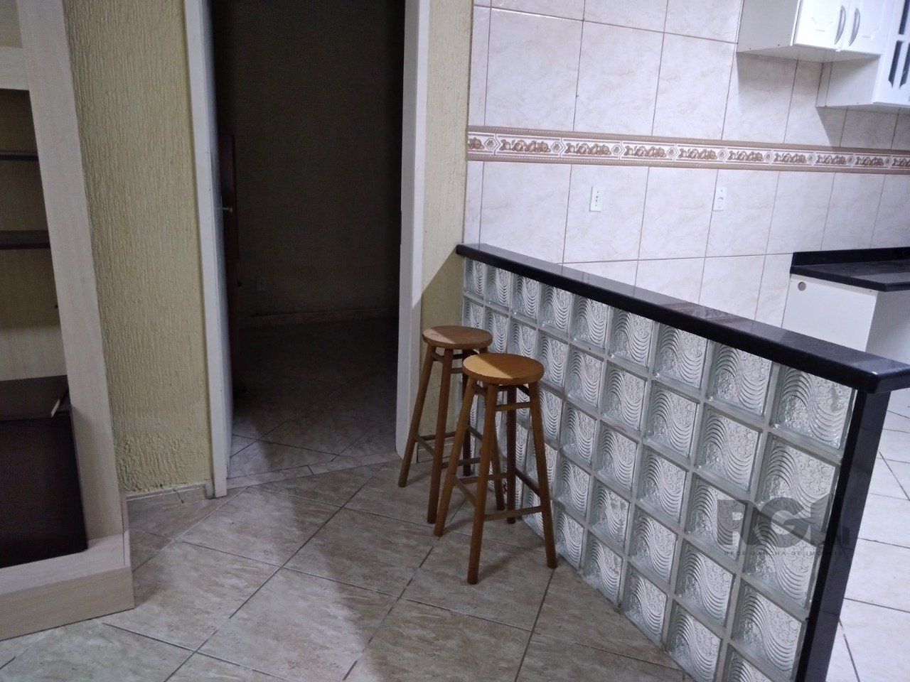 Casa à venda com 3 quartos, 331m² - Foto 16