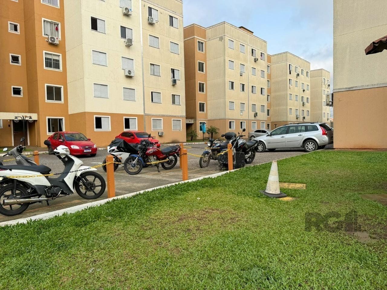 Apartamento à venda com 2 quartos, 44m² - Foto 24