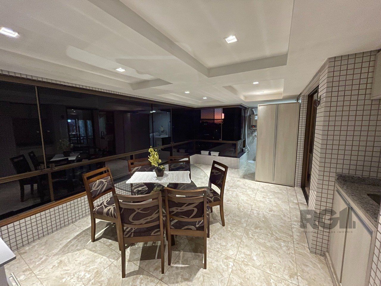 Apartamento à venda com 3 quartos, 120m² - Foto 29