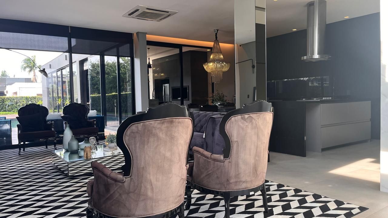 Casa em condomínio 4 dormitórios, 4 suítes, 4 vagas Bairro Distrito Industrial — foto 5