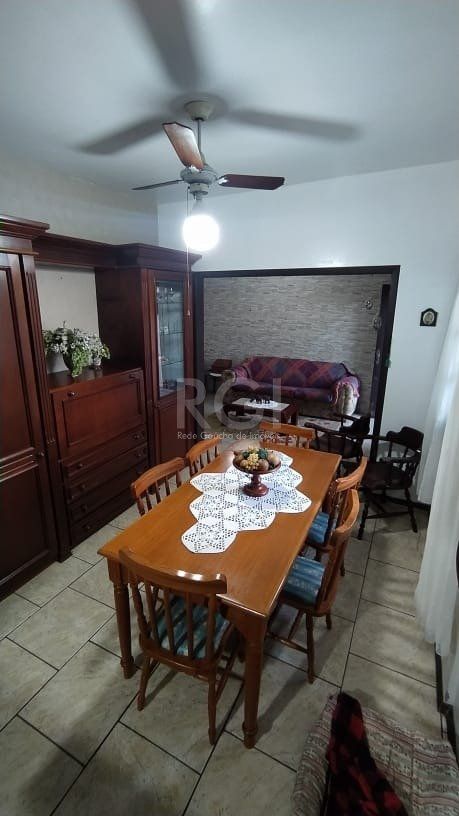 Casa à venda com 3 quartos, 121m² - Foto 6