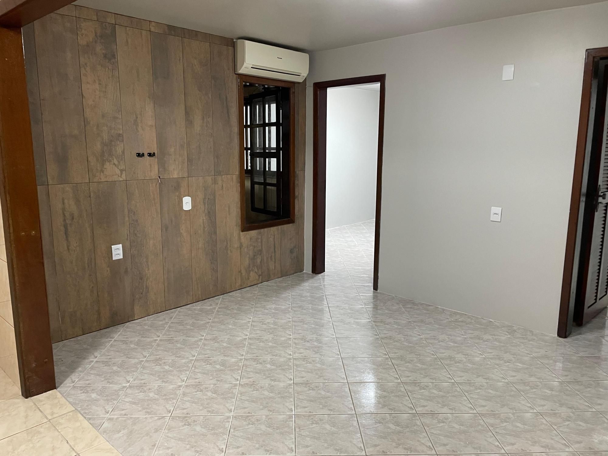 Casa à venda com 3 quartos, 101m² - Foto 3