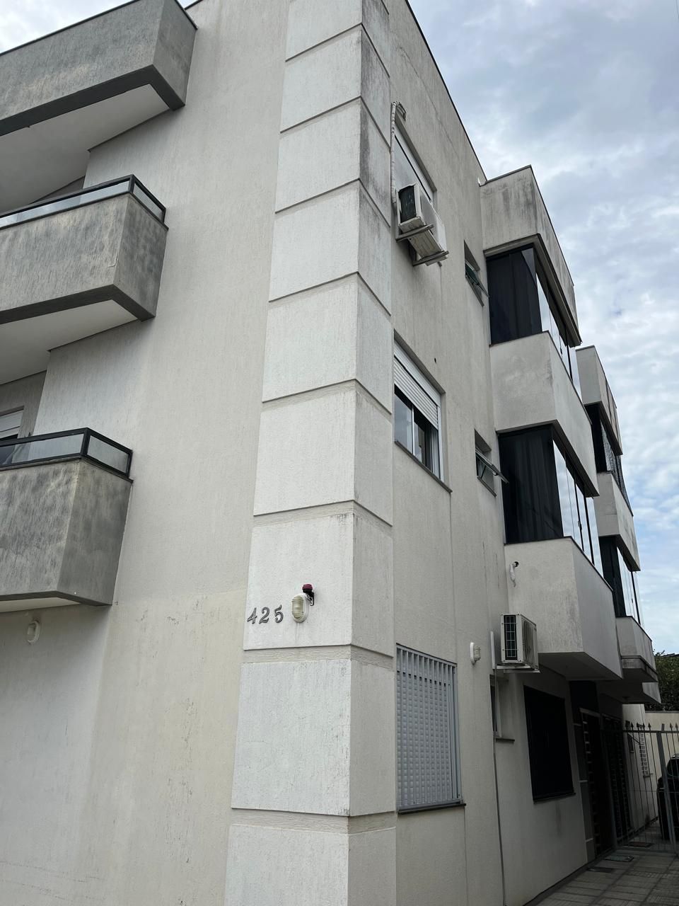 Apartamento 2 dormitórios, 1 vaga, Bairro Silveira Martins — foto 2