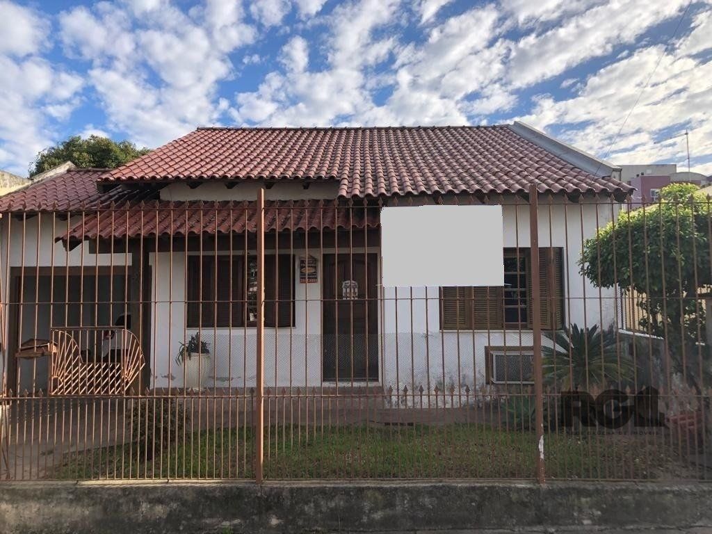Casa com 140m², 3 dormitórios no bairro Vila Parque Brasília em Cachoeirinha para Comprar