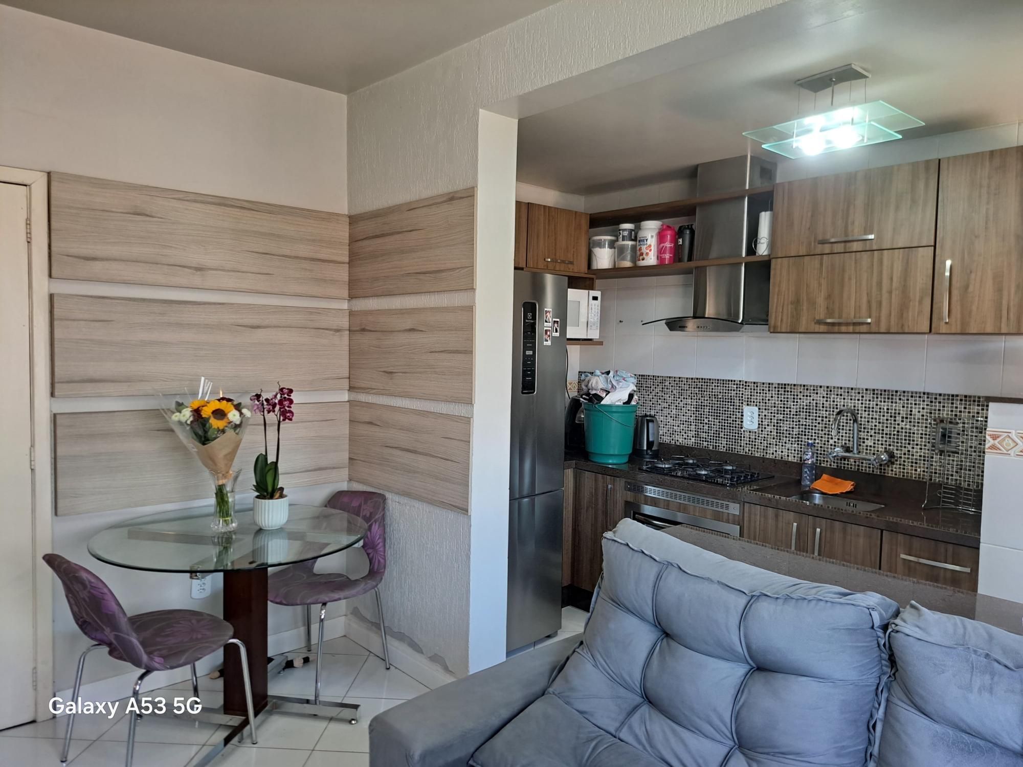 Apartamento semi mobiliado 2 dormitórios, Bairro Vila Marcia — foto 5