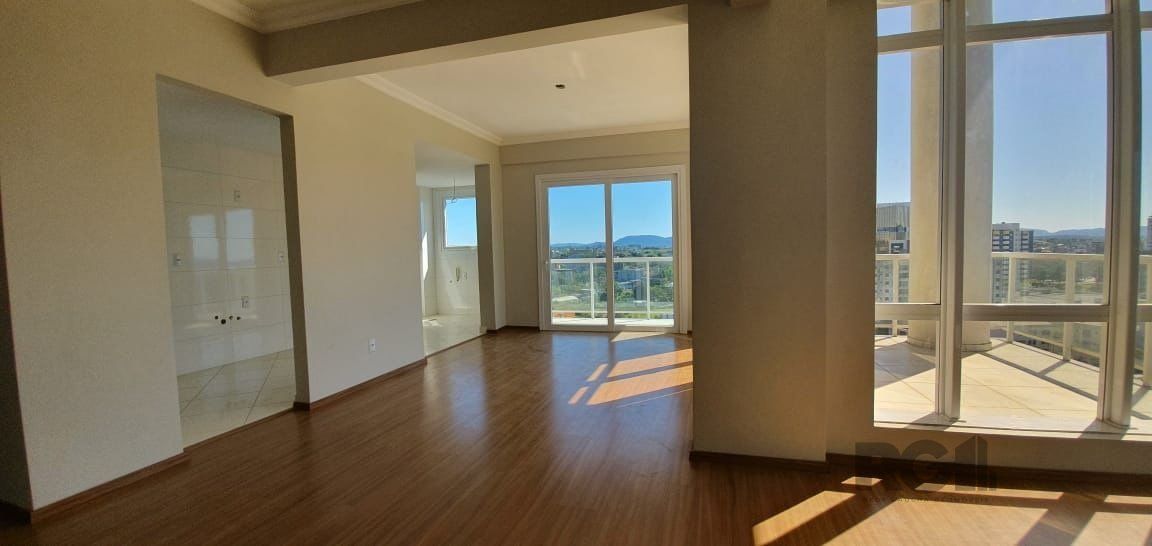 Apartamento 3 dormitórios, 1 suíte, 1 vaga, Bairro Centro — foto 3