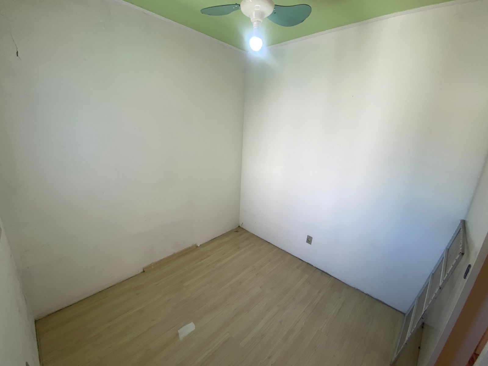 Apartamento à venda com 2 quartos, 61m² - Foto 13