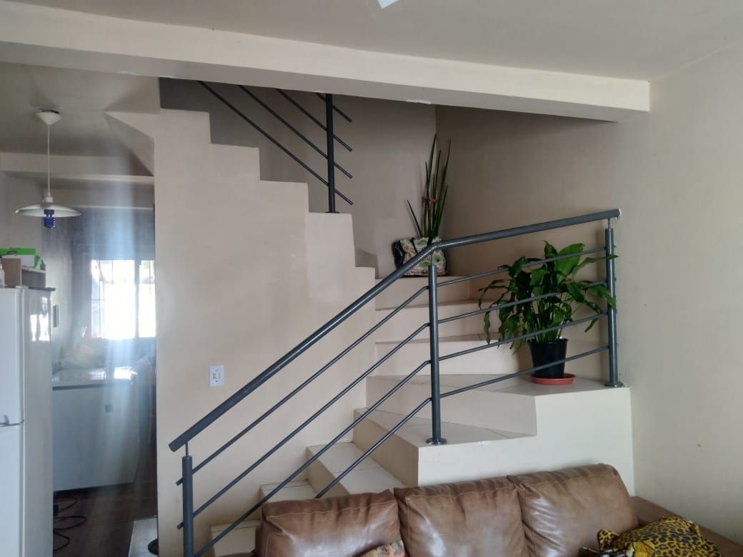 Casa sobrado 2 dormitórios, 1 vaga, Bairro Granja Esperança — foto 3